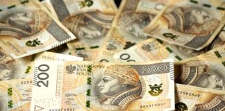 Czy po podniesieniu kwalifikacji należy się podwyżka?